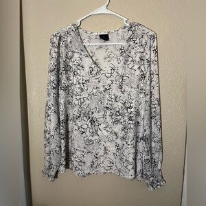 Worthington Dress Shirt. Size XS. Bought at JCPenny. Only worn a couple times.